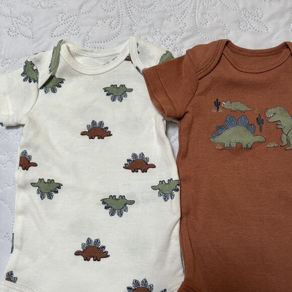 NWT Carter's Dinosaur Onesie Set Size NB - Picture 3 of 5